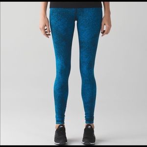 Lululemon luon wunder unders pants spray blue 💙